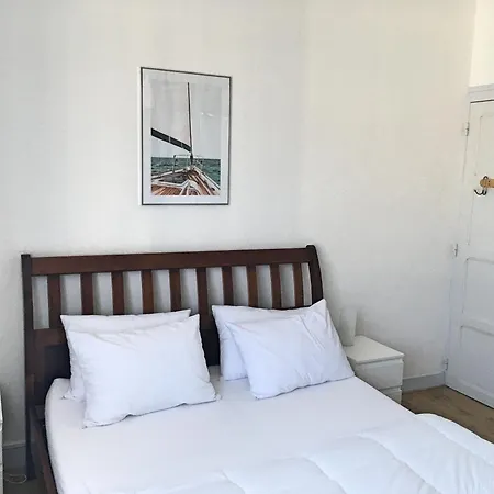 Sur Apartment *